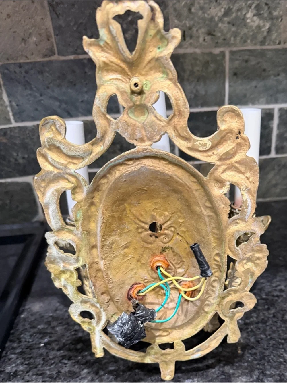 N/A decorative gold